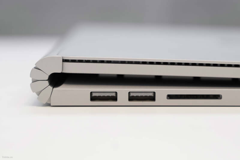 surface Book 2