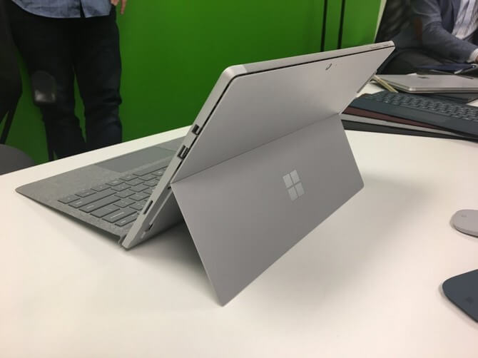 surface pro và surface laptop (3)