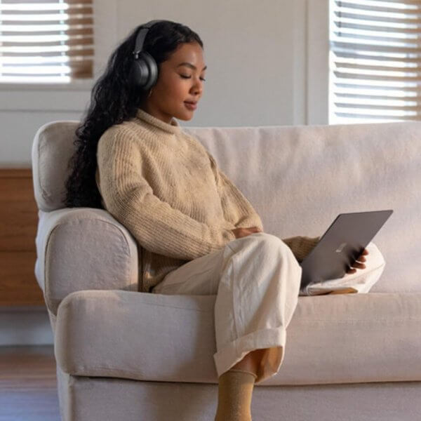Tai nghe Microsoft Surface Headphones 2 kết nối không dây
