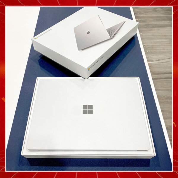 Surface Laptop 2 Intel Core i5 Ram 16 GB SSD 256GB (like new)